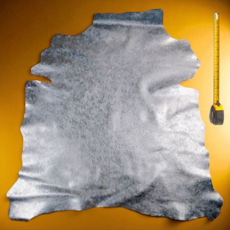 Peau entière de Chèvre coloris Gris