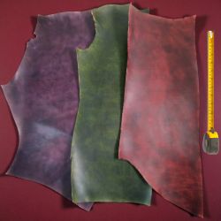 3 peaux de cuir tannage végétal Vachette ép. 2mm coloris violet, vert, bordeaux patiné