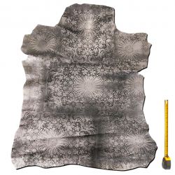 Peau entière de Chèvre gris argenté imprimé Dentelle