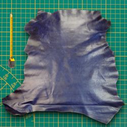 Peau entière de Chèvre 2nd choix cuir coloris Bleu
