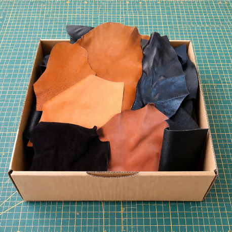 1 kg chutes de cuir multicolores