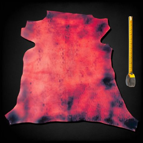 Peau entière de Chèvre cuir Rouge patiné main
