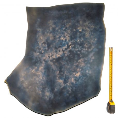 Cuir Vachette tannage végétal ép. 2mm bleu finition patinée